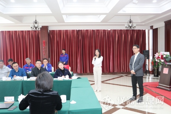 e999ff6e-9c59-42f4-b476-d1d3baab9b8c.jpg e999ff6e-9c59-42f4-b476-d1d3baab9b8c.jpg