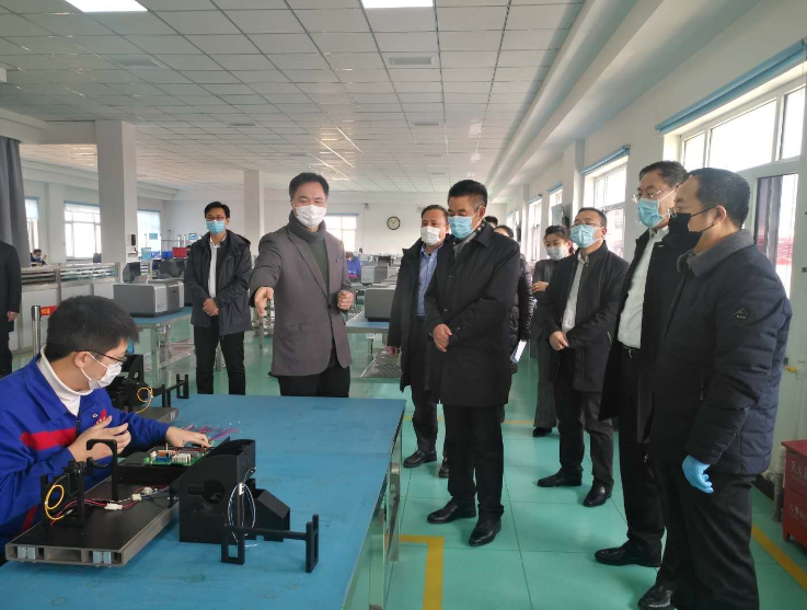 裴偉東書記視察百特，贊揚百特“兩項任務”抓得好